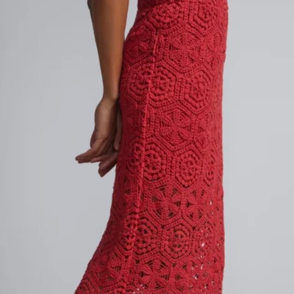 NY&Co Red Crochet Skirt - Picture 4 of 6